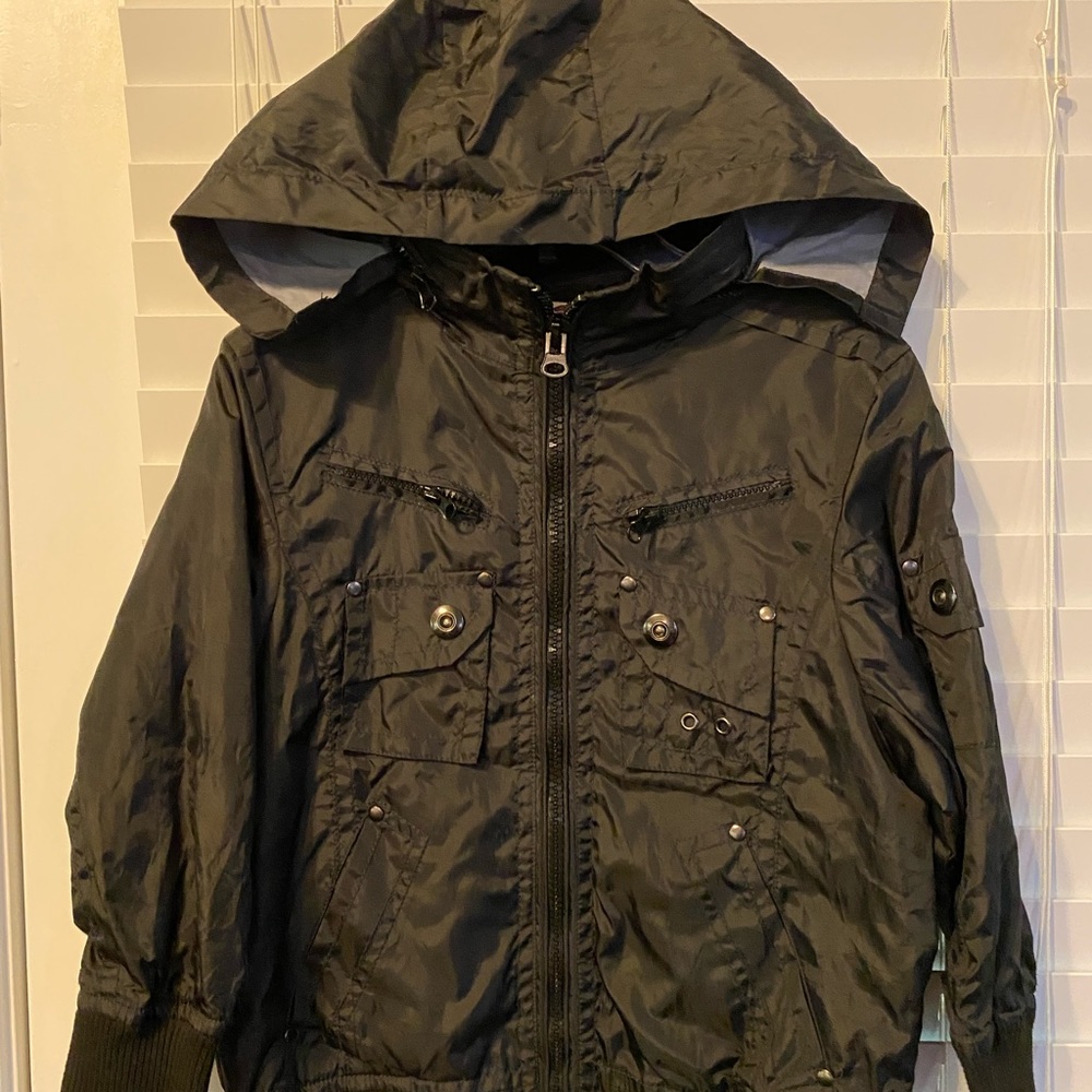 Black detachable hooded jacket detailed